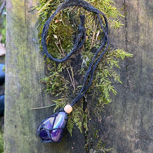 Macrame Rock Tumble Necklace